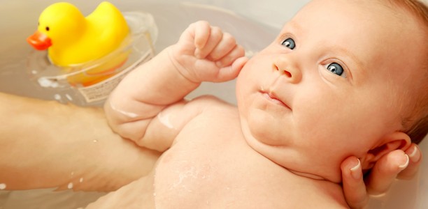 Comment laver bébé ? Nos conseils