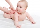Eviter les rougeurs sur les fesses de bébé